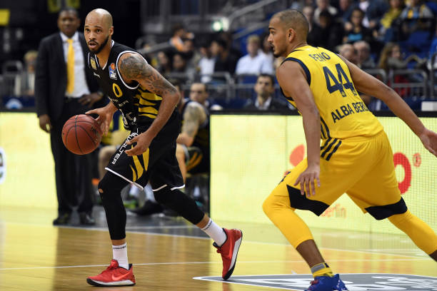 应是关键因 应是关键因