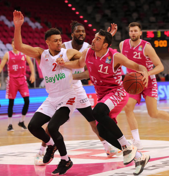 在赛场边看 在赛场边看