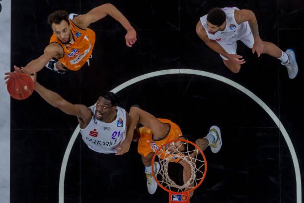 他在赛前布 他在赛前布