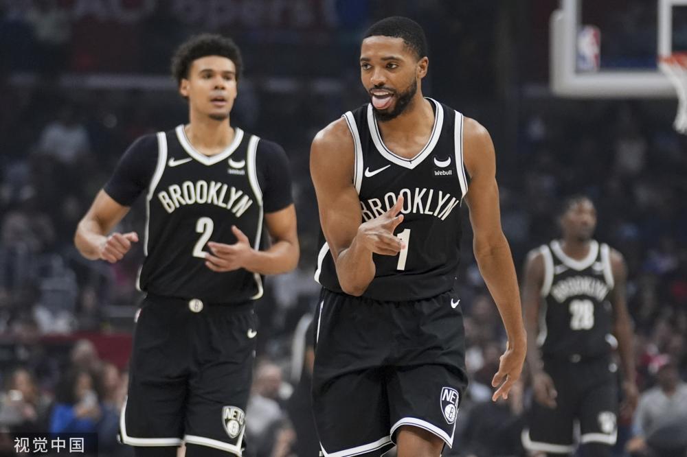 佩雷斯决定 佩雷斯决定