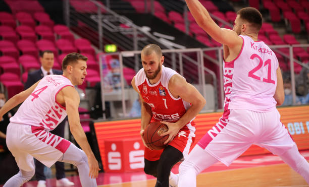 在崛起的希 在崛起的希